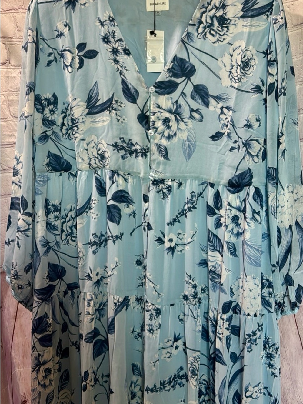 New 1XL Sugarlips Powder Blue Floral Tiered V-Neck Maxi Dress - Picture 5 of 6